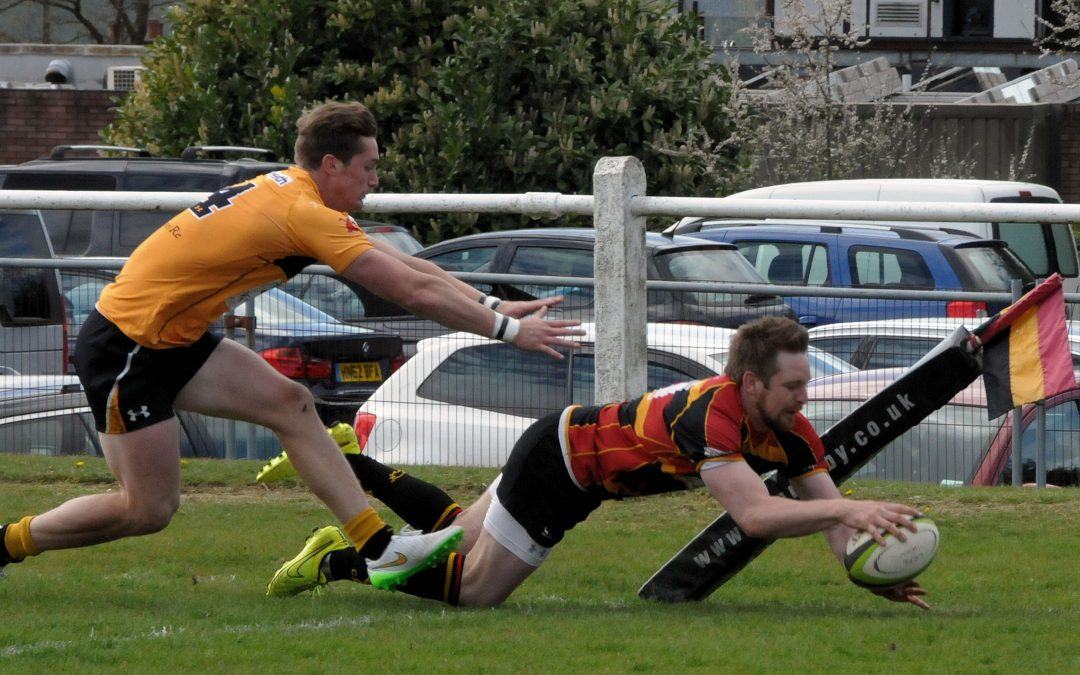 Cinderford 33-17 Esher