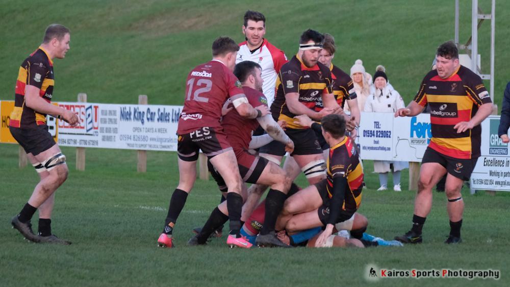 Cinderford v Sale team news